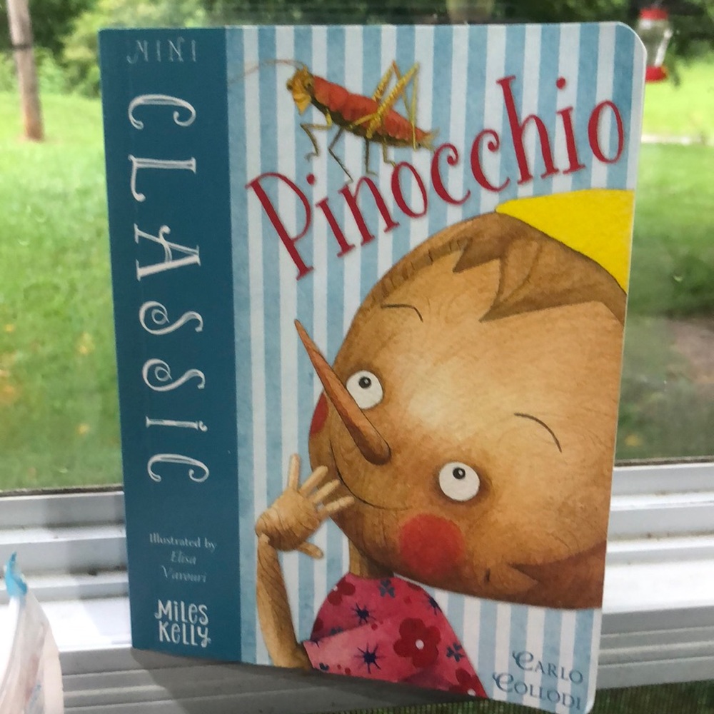 Mini ClassicPinocchio by Carlo Collodi‎ Illustrated by Elisa Vavouri